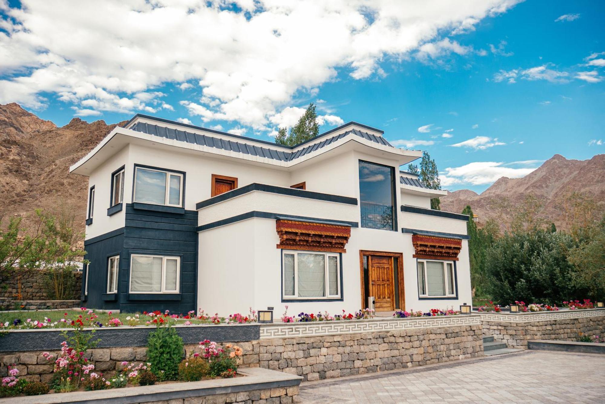 Angkasa Ladakh Resort Leh Exterior photo